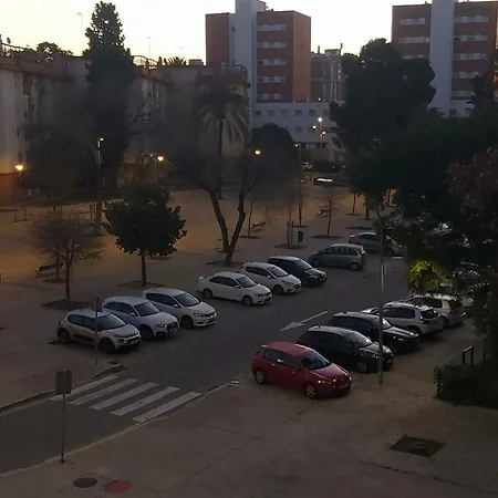 Doble Or Individual Bed Near Center Free Parking Sevilla